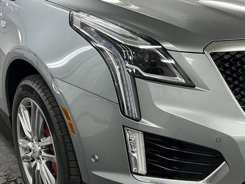 New 2025 Cadillac XT5 Sportv w/ Technology Package image 10
