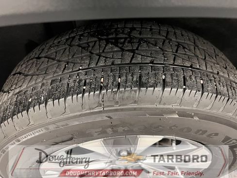 Used 2025 Chevrolet Equinox LT FWD image 16
