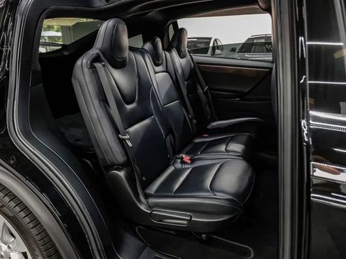 Used 2020 Tesla Model X Long Range AWD/4WD image 44