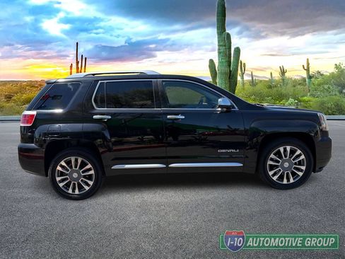 Used 2016 GMC Terrain Denali FWD image 3