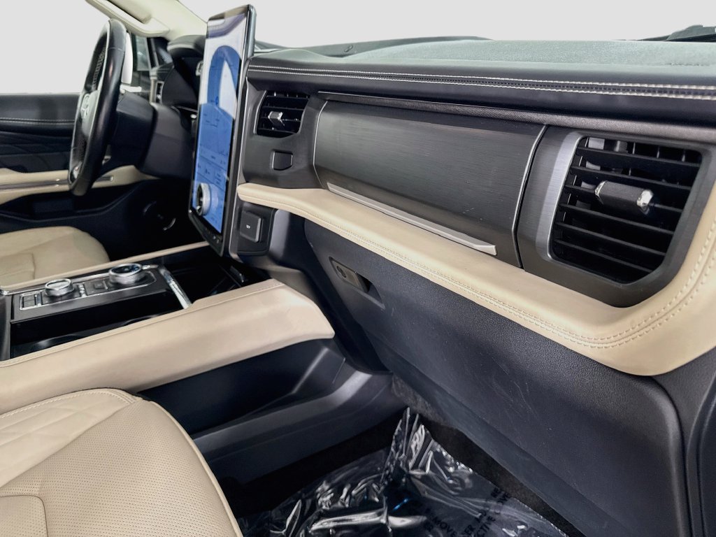 Used 2023 Ford Expedition Platinum AWD/4WD image 33