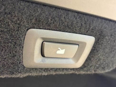 Used 2024 Lucid Air Touring image 13