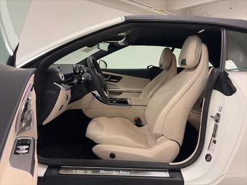 Certified 2025 Mercedes-Benz CLE 300 4MATIC Cabriolet image 12