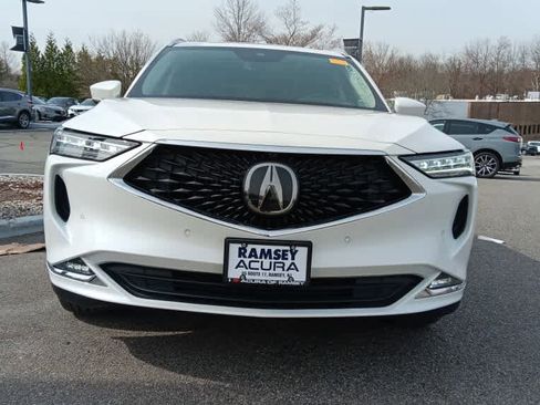 Used 2023 Acura MDX SH-AWD w/ Advance Package image 9