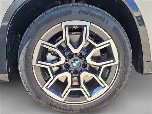 Used 2026 BMW X1 xDrive28i w/ Technology Package image 16