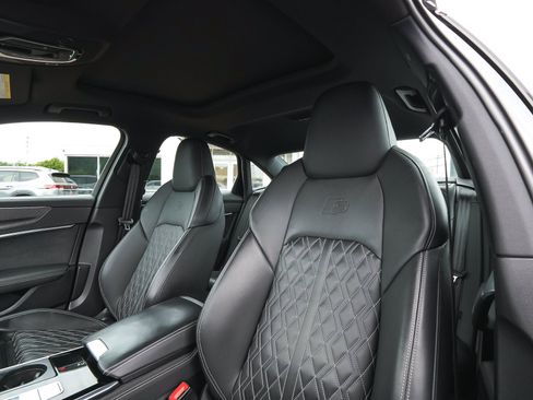 Used 2022 Audi S6 Premium Plus AWD/4WD image 34