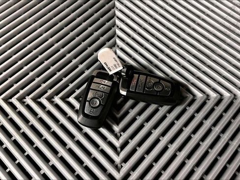 Used 2023 Ford F150 Lariat w/ Equipment Group 502A High image 11