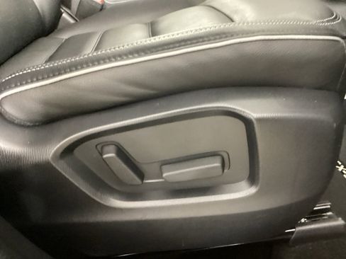 Used 2025 MAZDA CX-5 AWD 2.5 S w/ Preferred Package image 10