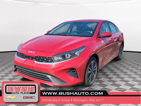 Used 2024 Kia Forte LXS FWD image 2