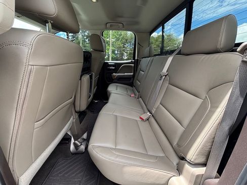Used 2016 GMC Sierra 1500 SLT w/ SLT Preferred Package AWD/4WD image 19