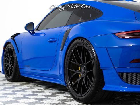 Used 2018 Porsche 911 GT2 RS RWD image 28