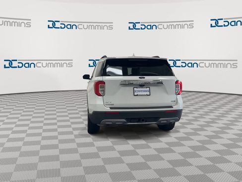 Used 2020 Ford Explorer XLT w/ Equipment Group 202A AWD/4WD image 7