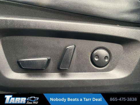 Used 2025 Mitsubishi Outlander SE AWD/4WD image 14