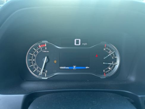 Used 2016 Honda Pilot Touring image 39