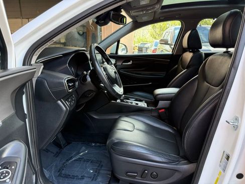 Used 2019 Hyundai Santa Fe Limited FWD image 9