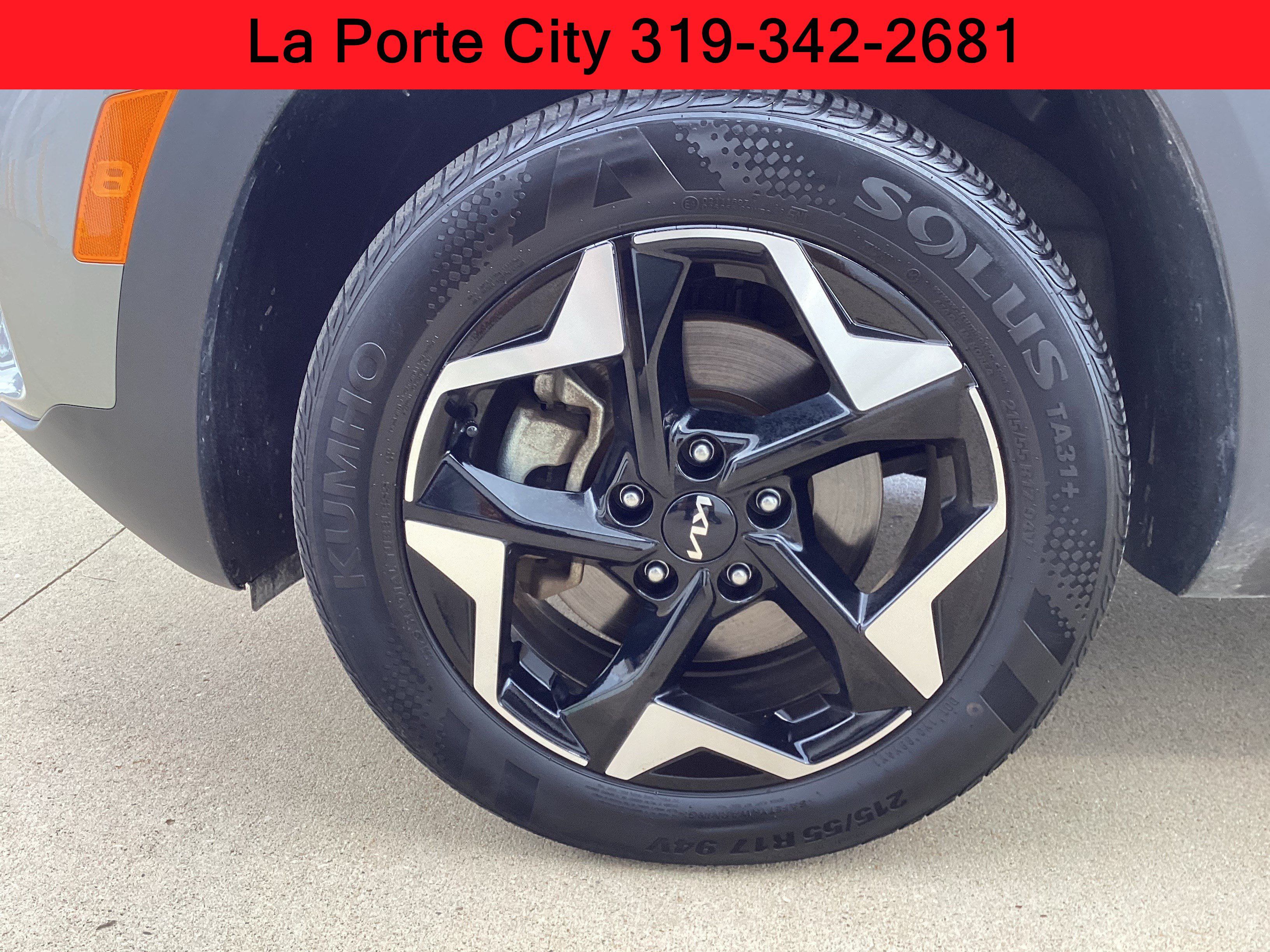 Used 2025 Kia Seltos EX w/ EX Sunroof Package AWD/4WD image 7