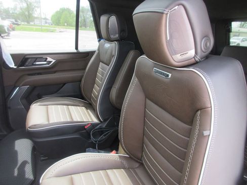 New 2026 GMC Yukon Denali Ultimate image 12