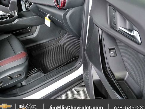 New 2026 Chevrolet Equinox RS w/ Convenience Package III AWD/4WD image 24