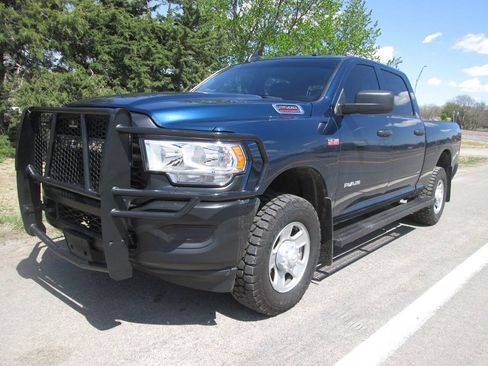 Used 2021 RAM 2500 Tradesman w/ Protection Group AWD/4WD image 2