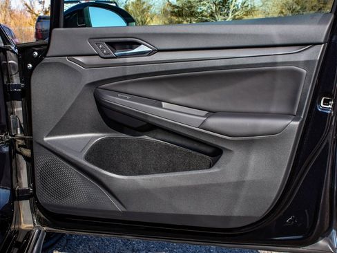 Used 2024 Volkswagen GTI Autobahn image 13