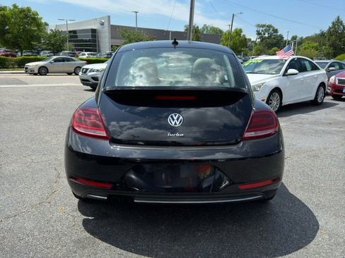 Used 2017 Volkswagen Beetle 1.8T SE image 8