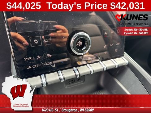New 2026 GMC Terrain AT4 w/ Technology Package II AWD/4WD image 37