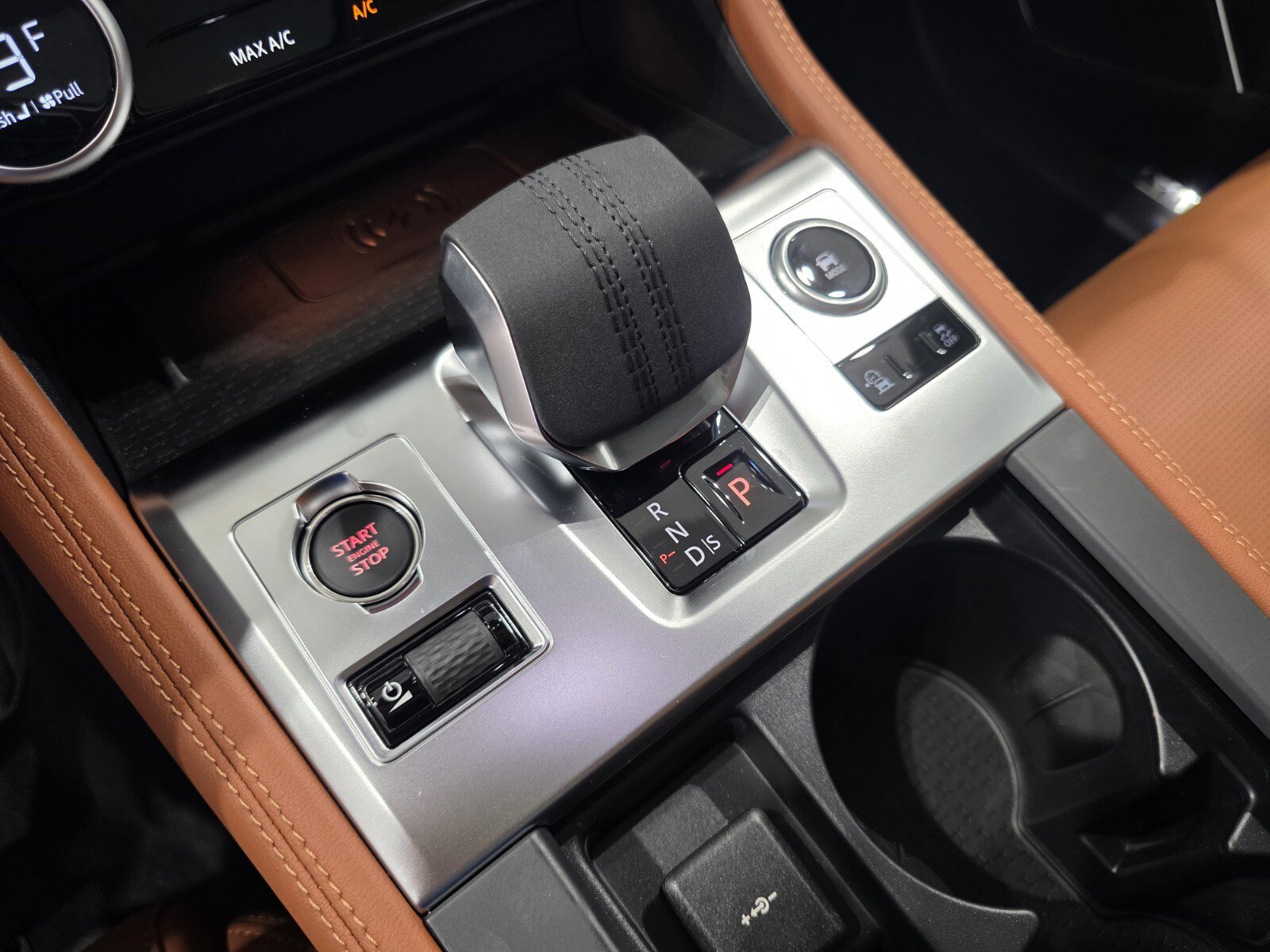 New 2026 Jaguar F-PACE R-Dynamic S AWD/4WD image 18
