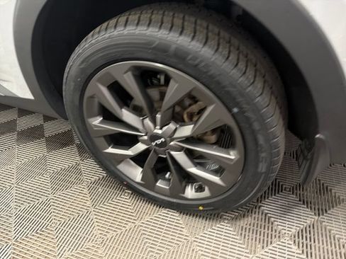 Certified 2023 Kia Sorento X-Line EX AWD/4WD image 52