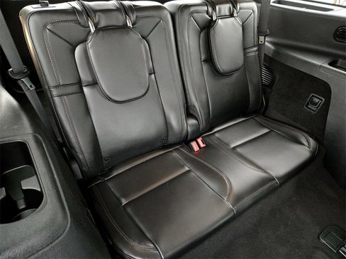 Used 2024 Lincoln Aviator Reserve image 30