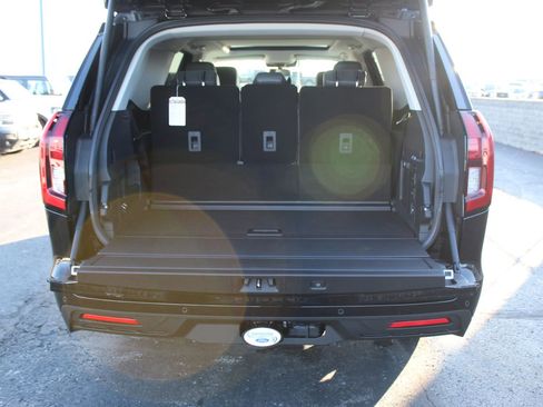 New 2025 Ford Expedition Active AWD/4WD image 15