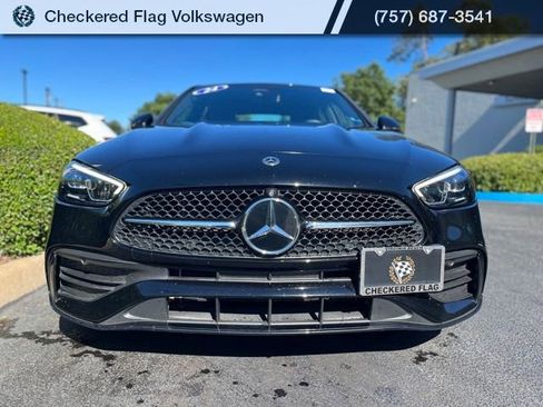 Used 2024 Mercedes-Benz C 300 4MATIC Sedan image 4