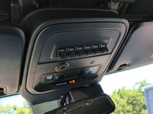 Used 2024 Ford Bronco Black Diamond AWD/4WD image 20