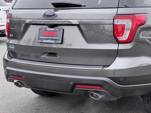 Used 2018 Ford Explorer XLT w/ Equipment Group 202A image 39