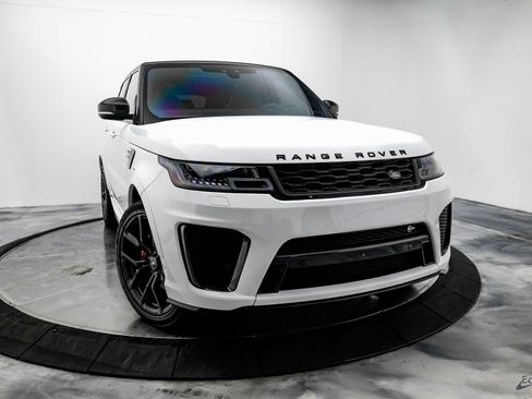 Used 2020 Land Rover Range Rover Sport SVR image 20