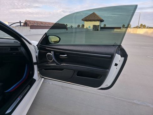 Used 2011 BMW M3 Coupe image 11