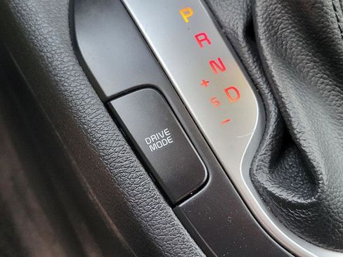 Used 2024 Kia Forte LXS image 20