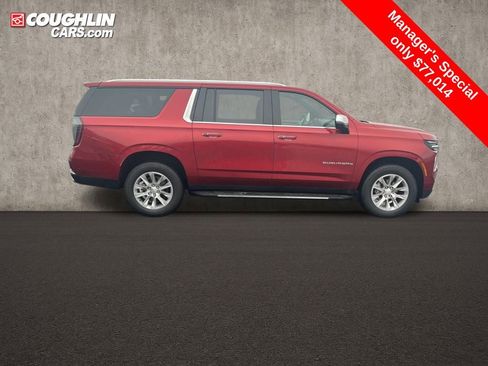 Used 2025 Chevrolet Suburban Premier AWD/4WD image 5