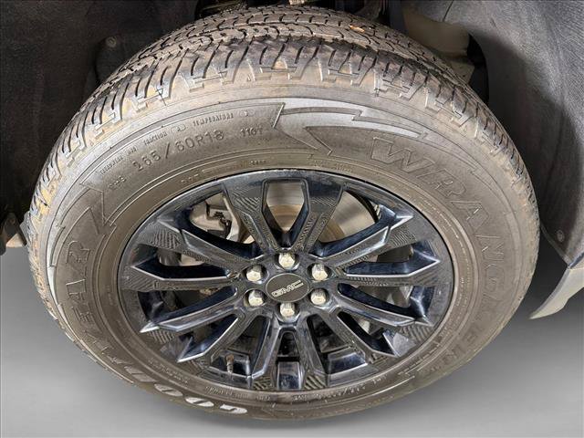 Used 2022 GMC Canyon Elevation w/ Trailering Package RWD image 12