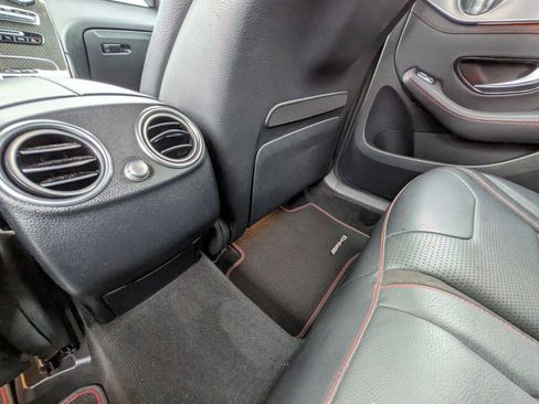 Used 2018 Mercedes-Benz GLC 43 AMG 4MATIC image 27