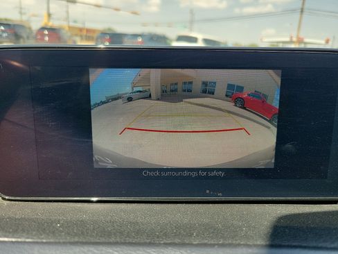 Used 2024 MAZDA MAZDA3 s FWD image 19