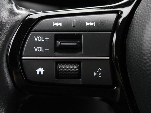 Used 2025 Honda HR-V EX-L image 29