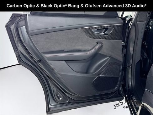 Used 2021 Audi RS Q8 w/ Carbon Optic Package AWD/4WD image 33