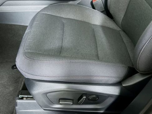 New 2026 Ford Explorer Active RWD image 29