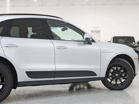 Used 2016 Porsche Macan S AWD/4WD image 11