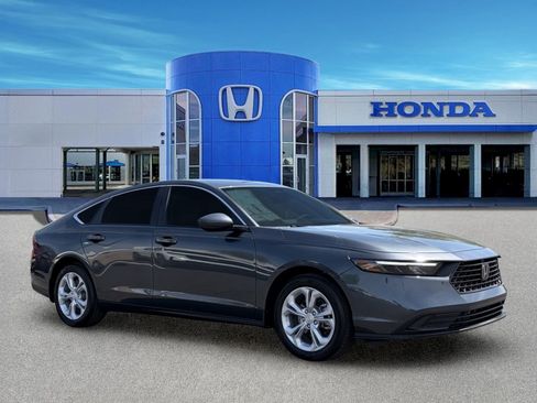 New 2026 Honda Accord LX image 9