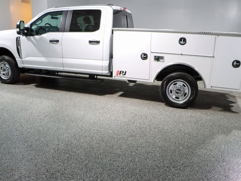 Used 2023 Ford F250 XL w/ XL Driver Assist Package AWD/4WD image 11