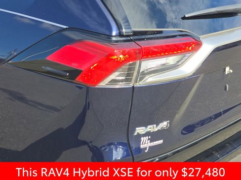 Used 2021 Toyota RAV4 XSE w/ XSE Grade Weather Package image 42