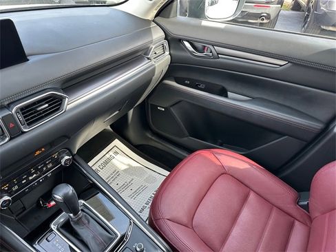 Used 2023 MAZDA CX-5 Carbon Edition image 29