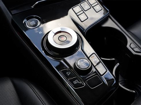 Used 2023 Kia Sportage SX Prestige image 15