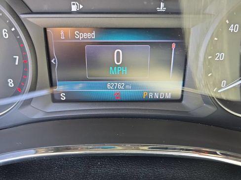 Certified 2020 Buick Encore Preferred FWD image 28